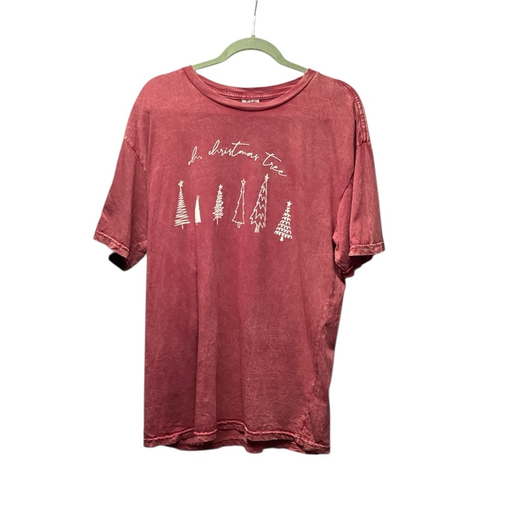 Oat Collective Mineral Wash Holiday T-shirt. Size Large